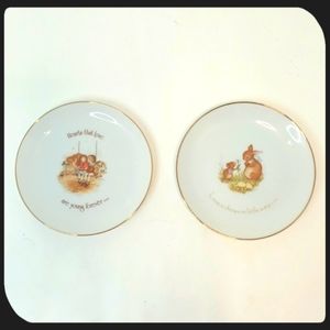 Vintage Tiny Talk & Lasting Memories Decorative Plates